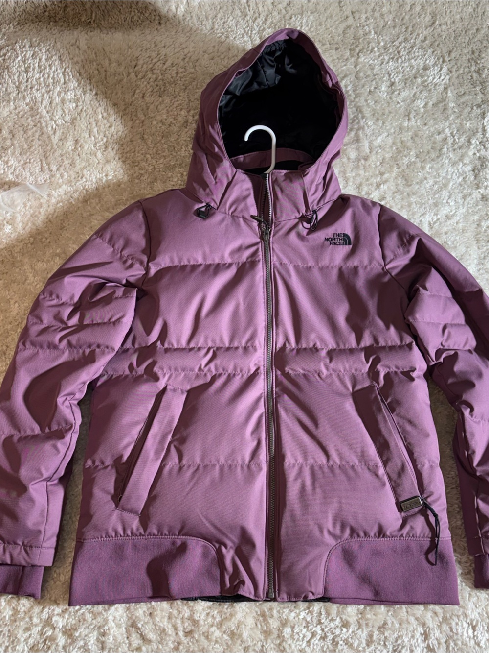 The North Face Women's Mauve Purple Hooded Puffer Jacket